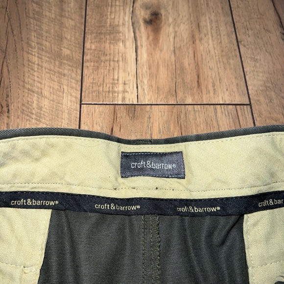 khakis - Picture 2 of 4